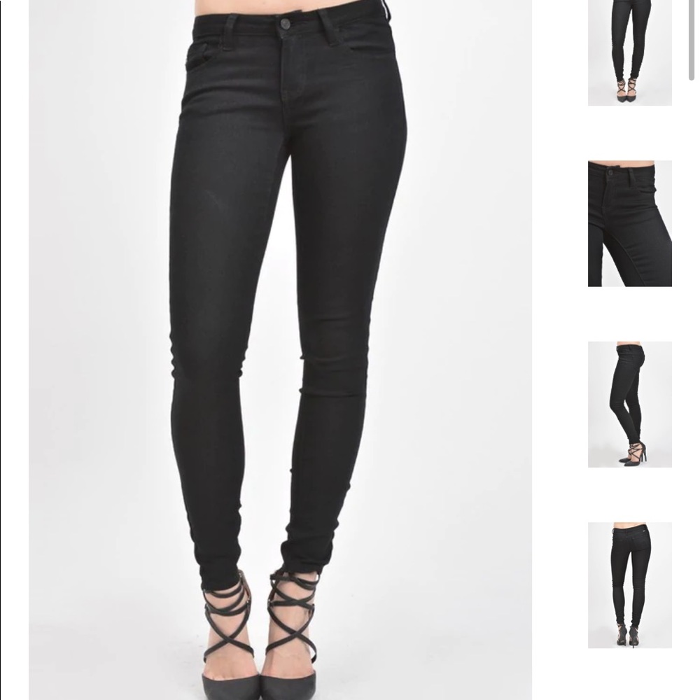 NWT Kancan Black Skinny Jean Mid-Rise Size 9/28